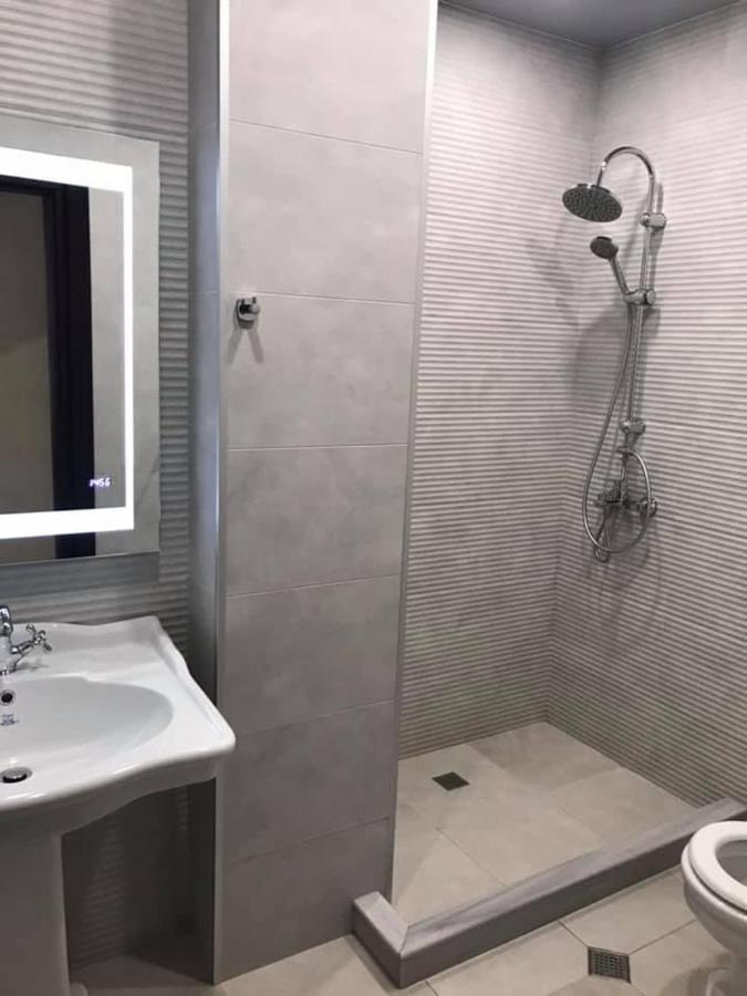 Hotel Light Palace Батумі Екстер'єр фото